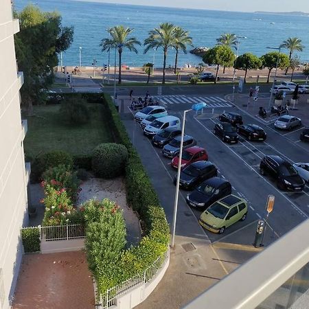 Appartement 6 Personnes Face A La Mer Cagnes-sur-Mer Exterior foto