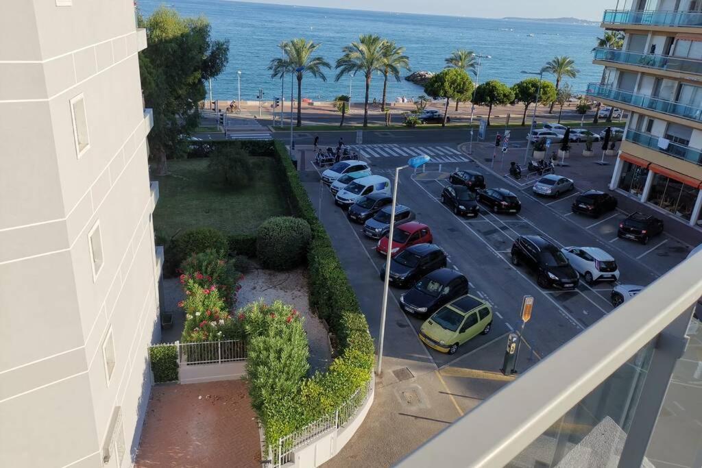 Appartement 6 Personnes Face A La Mer Cagnes-sur-Mer Exterior foto